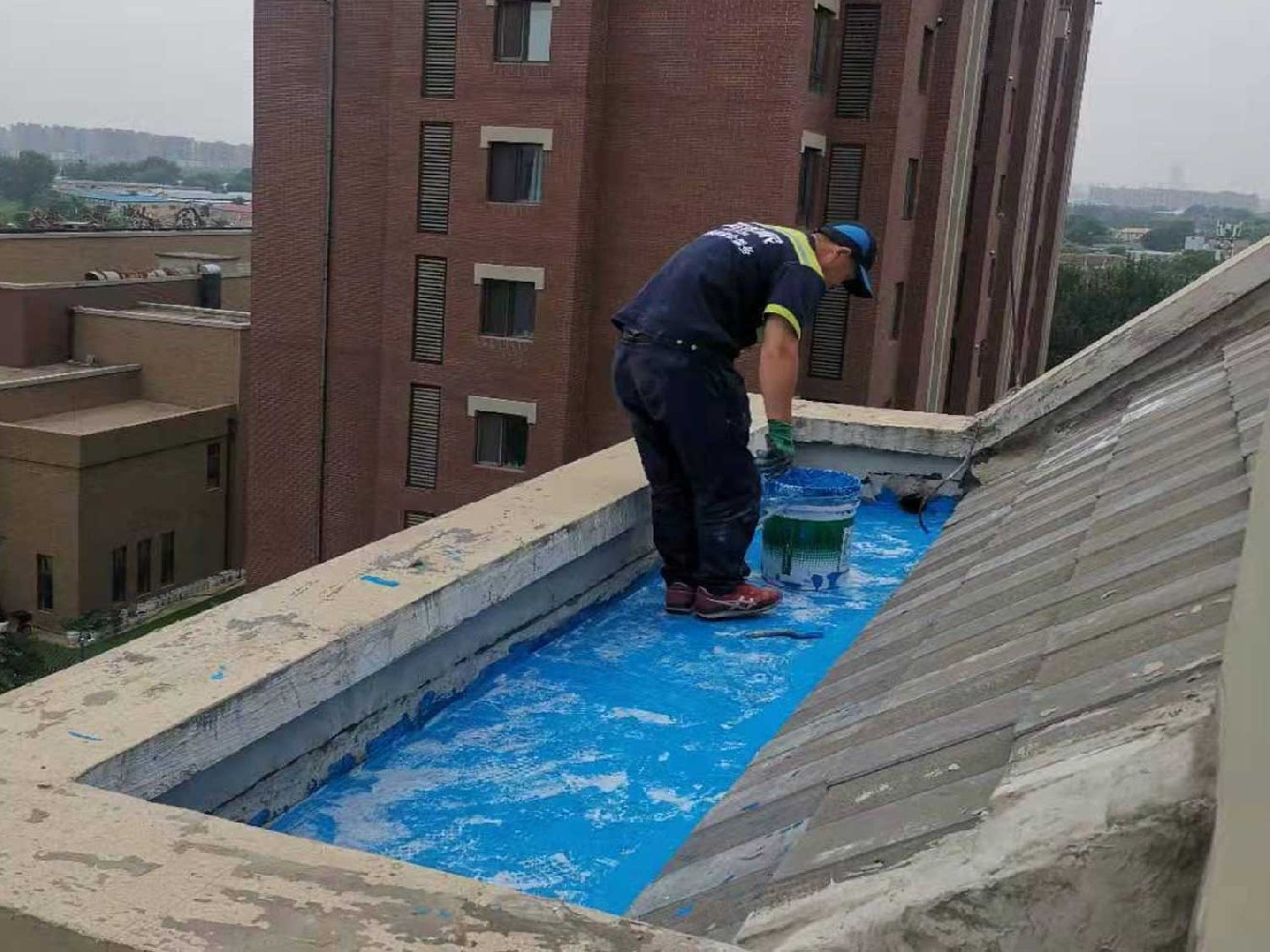 广州楼顶防水补漏